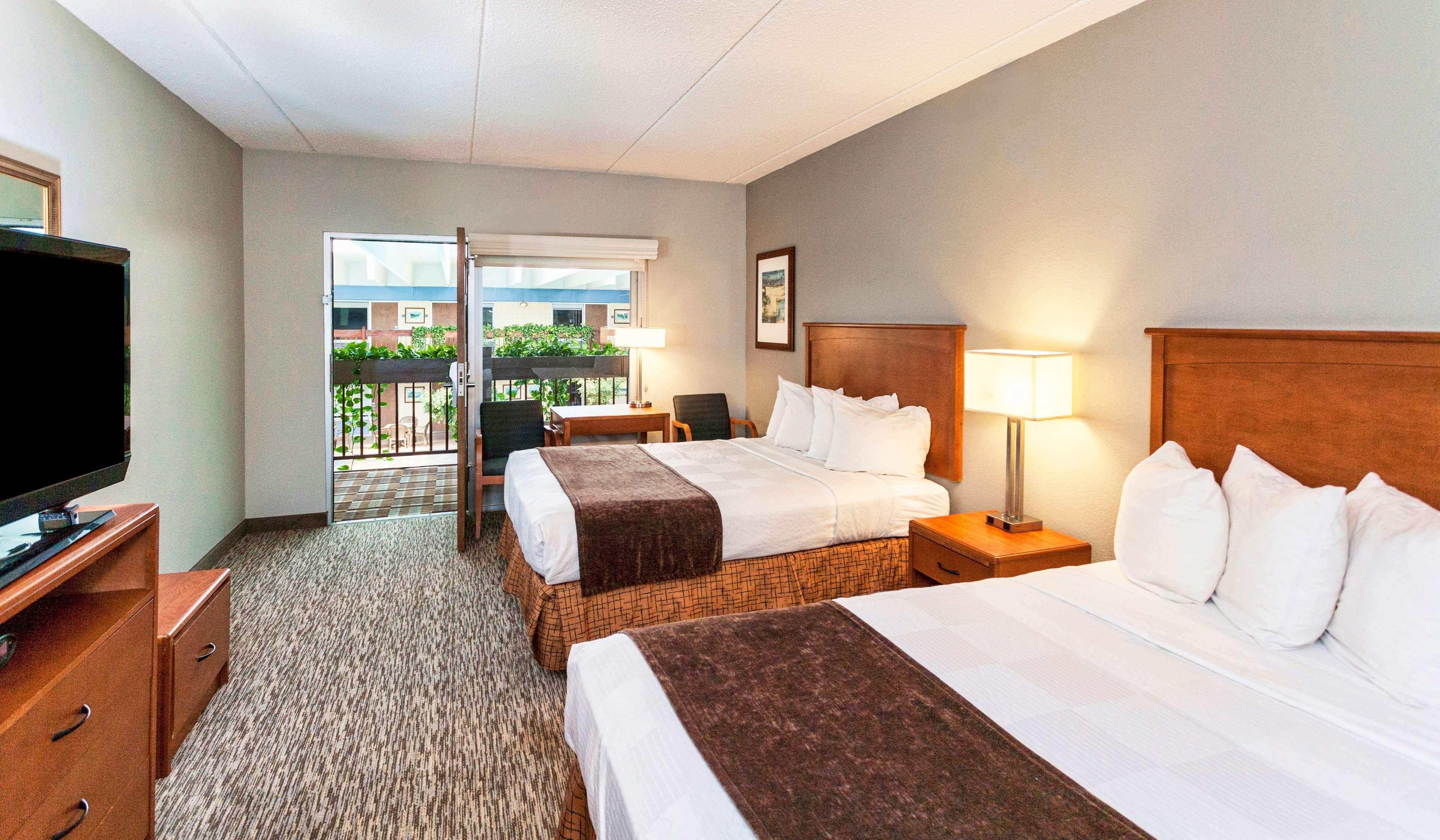 Best Western Bridgeview Hotel Superior Exterior photo